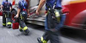 10ImportantThingsToDoWhenMovingIntoANewHome Emergency Moving Corp residential moving after a flood moving movers foreman